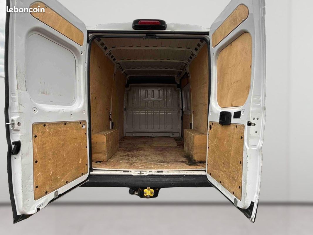 Peugeot Boxer Fg 330 L2H2 2.2 BlueHDi S&S 120ch (image 5)