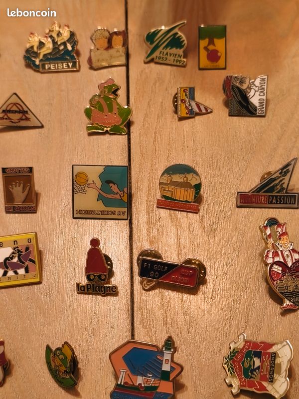 Lot de 50 pin's divers (image 3)
