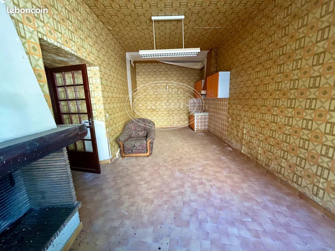 Maison 4 pièces 170 m² · à Conilhac-Corbières · 170 m² · 50 000 €