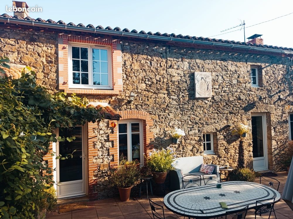 Maison 6 pièces 141 m² · à Cugand-la-Bernardière · 141 m² · 338 000 €