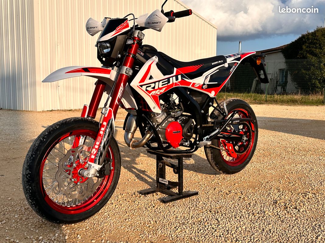 Rieju Mrt 50 Rieju 50 Motard Usato Rieju 50 Motard Usato Moto 50cc