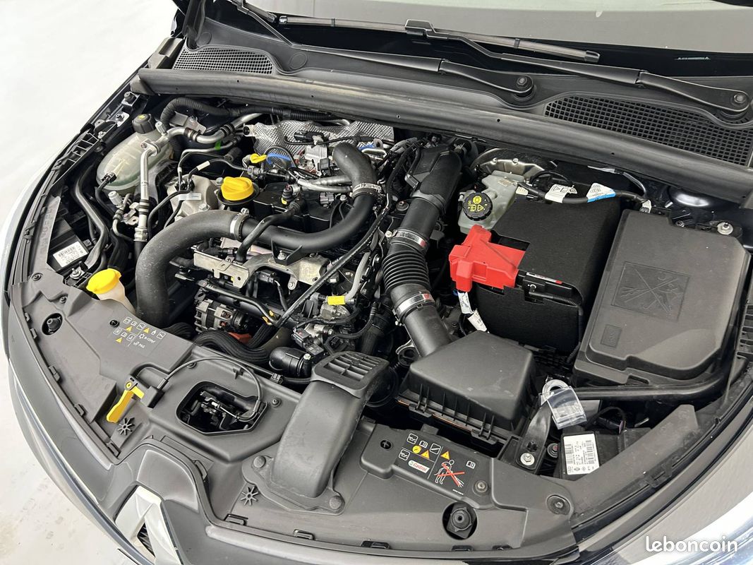 RENAULT Clio TCe 90 - 21 Limited (image 26)