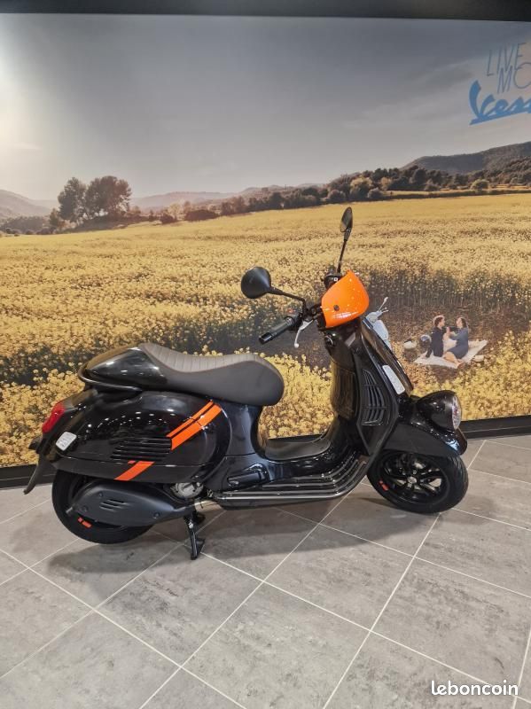 Vespa Gtv 300 0km VENTE PRIVEE (image 4)
