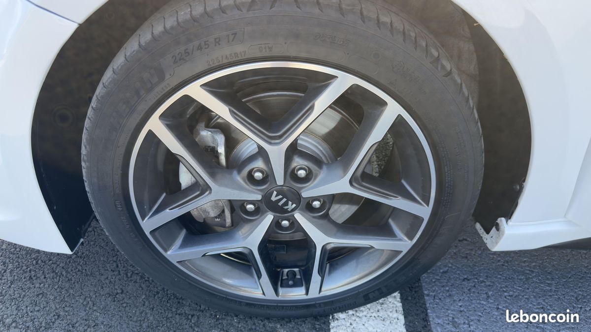 KIA PROCEED 1.0 T-GDi 120 ch ISG BVM6 GT Line (image 9)