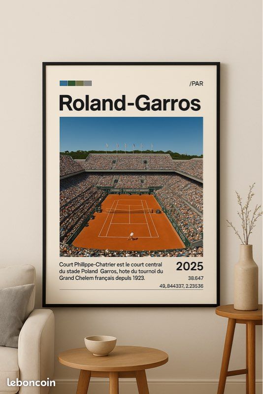 Affiche Roland-Garros – Court Philippe-Chatrier | Design minimaliste & impression d’art premium (image 2)