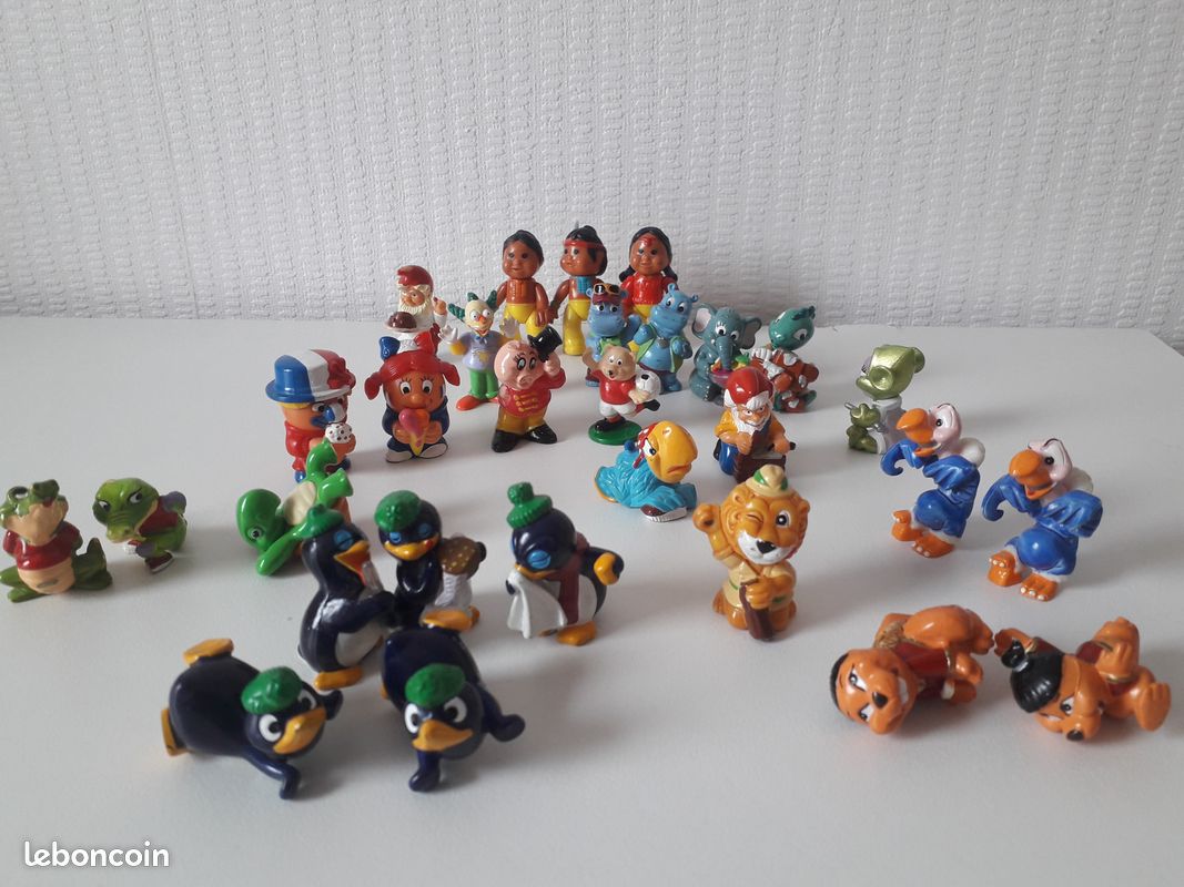 Lot de 29 figurines Quick, Mc do, etc... (image 2)