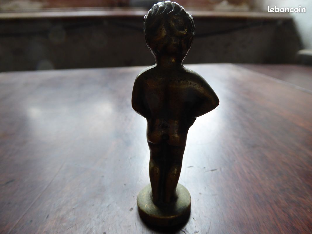 Manneken pis en bronze (image 5)