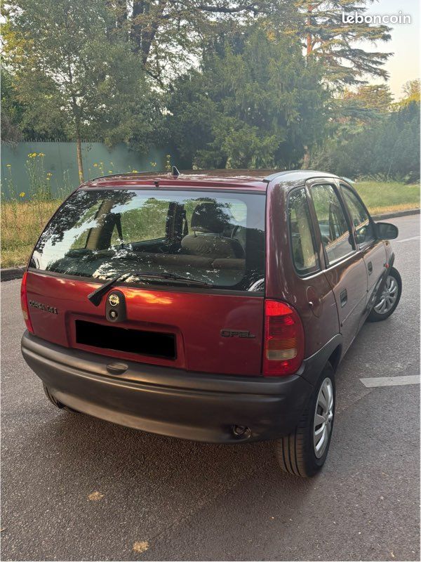 Opel Corsa B GLS (image 2)