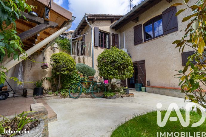 Maison de village 5 pièces 160 m²