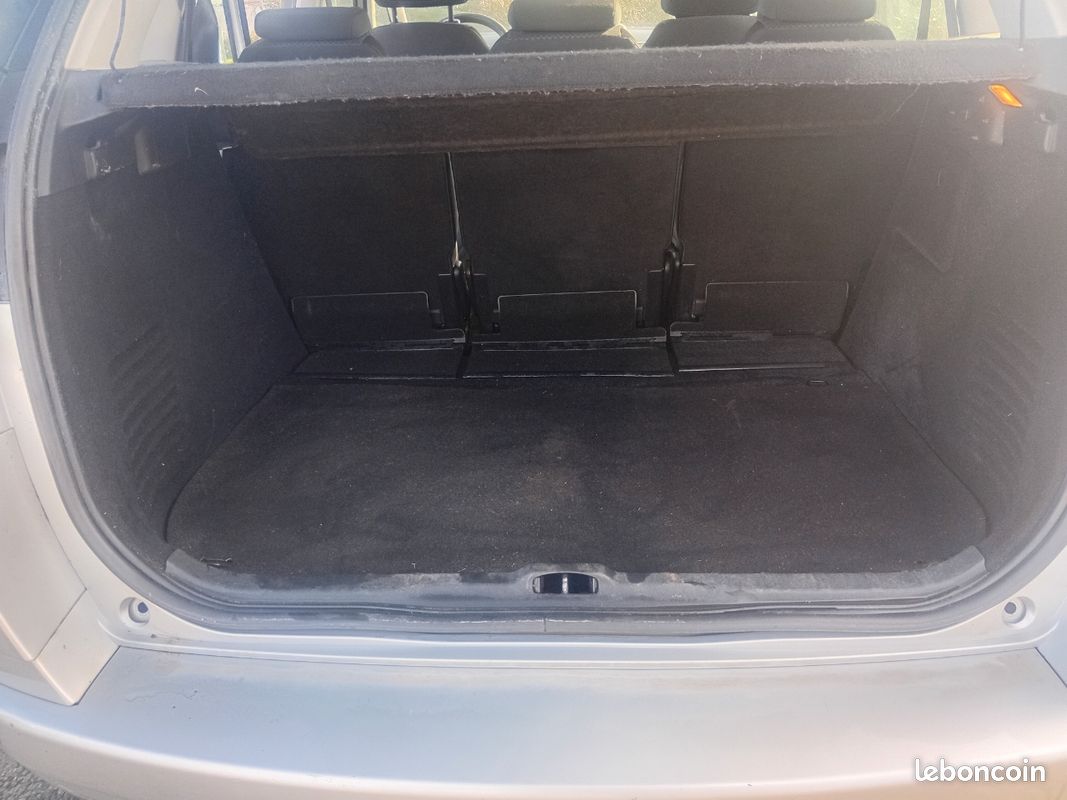 Citroën C4 Picasso 1.6 Hdi 110cv Attraction (image 5)