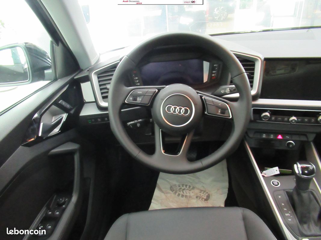 AUDI A1 Sportback 25 TFSI 95 ch S tronic 7 Design (image 6)