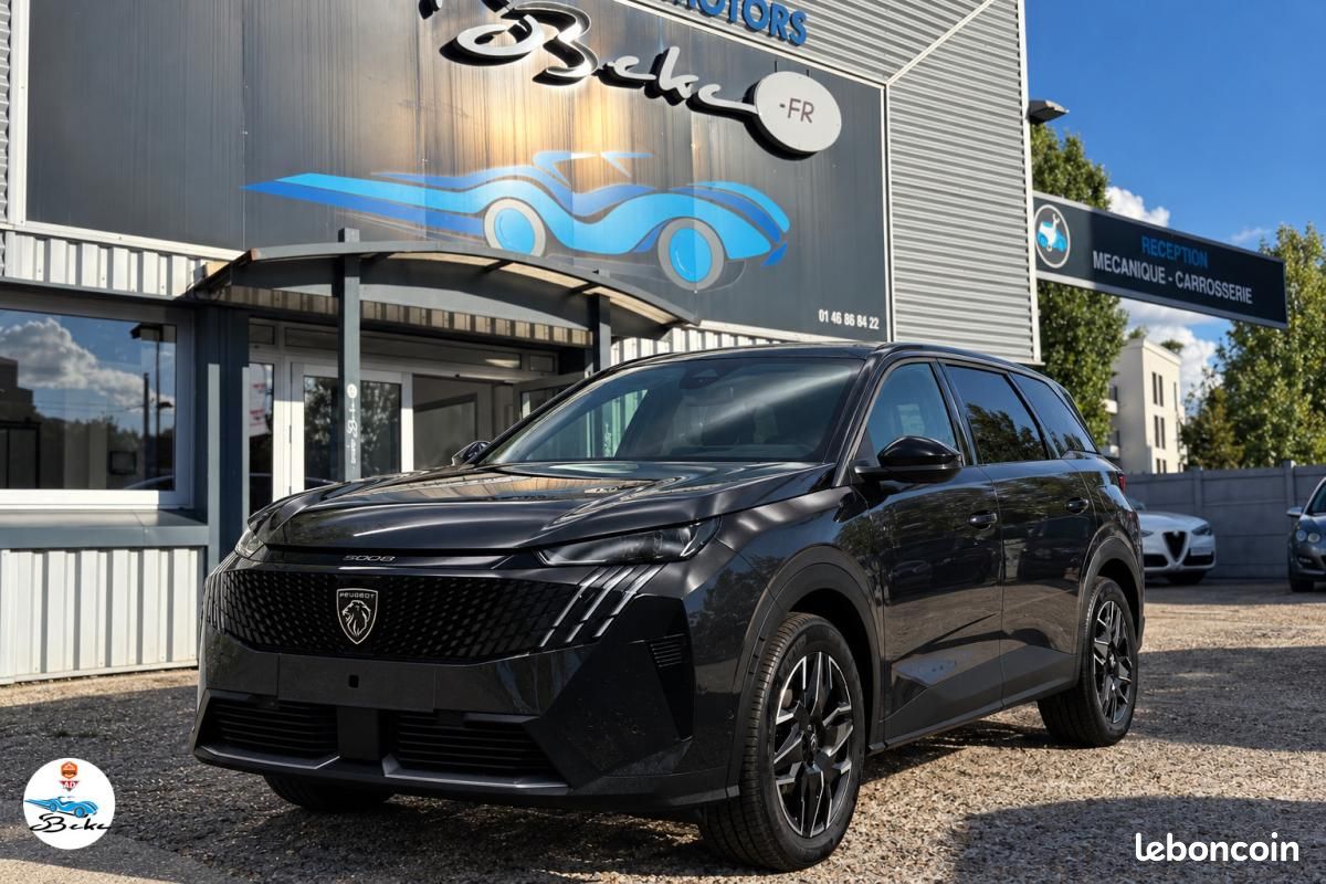 Peugeot 5008 Hybrid 145 e-DCS6 Allure Business (image 1)