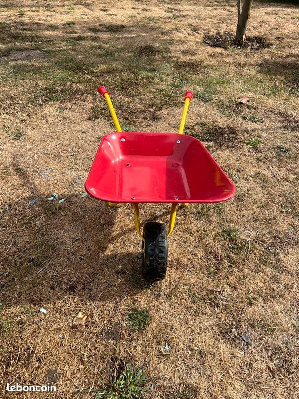 Brouette en métal pour enfants – Charge maximale 50 kg – Pneus en plastique – Dimensions 80x38x41 cm – Testé TÜV/GS – Rolly Toys