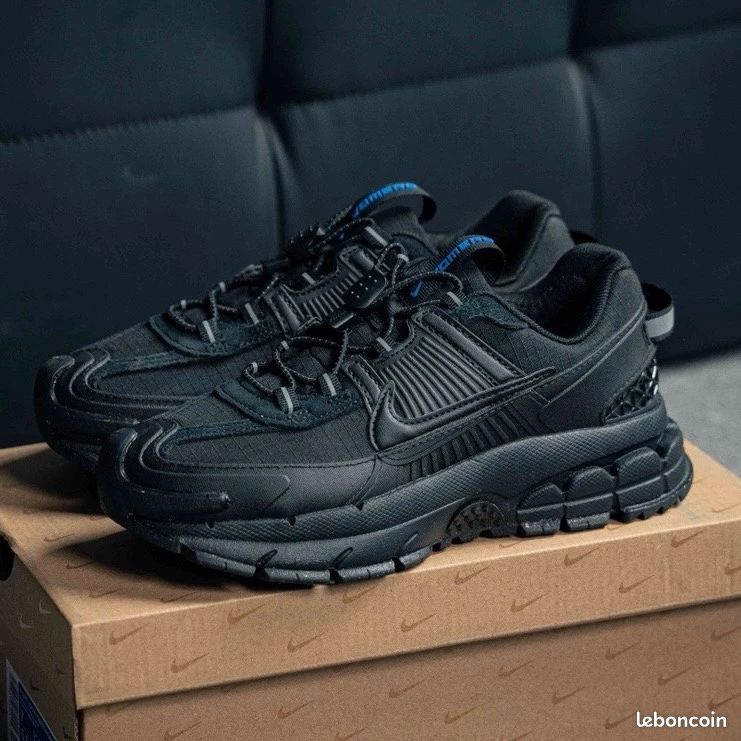 Nike Zoom Vomero Roam noir 42 Chaussures