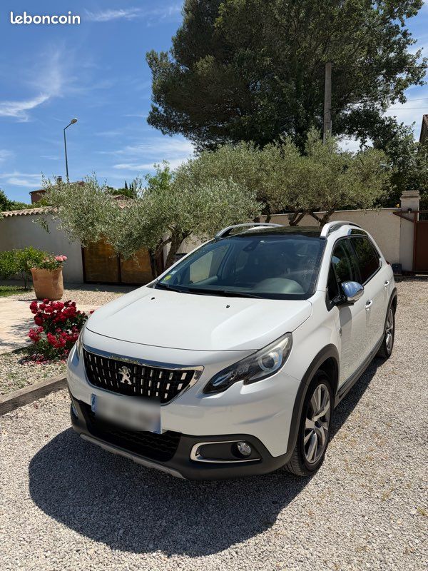 Peugeot 2008 cross way blue HDI 100 ch (image 1)