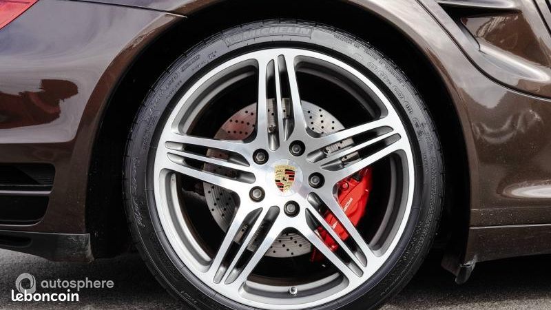 Porsche 911 Cabriolet Turbo TipTronic S (image 23)