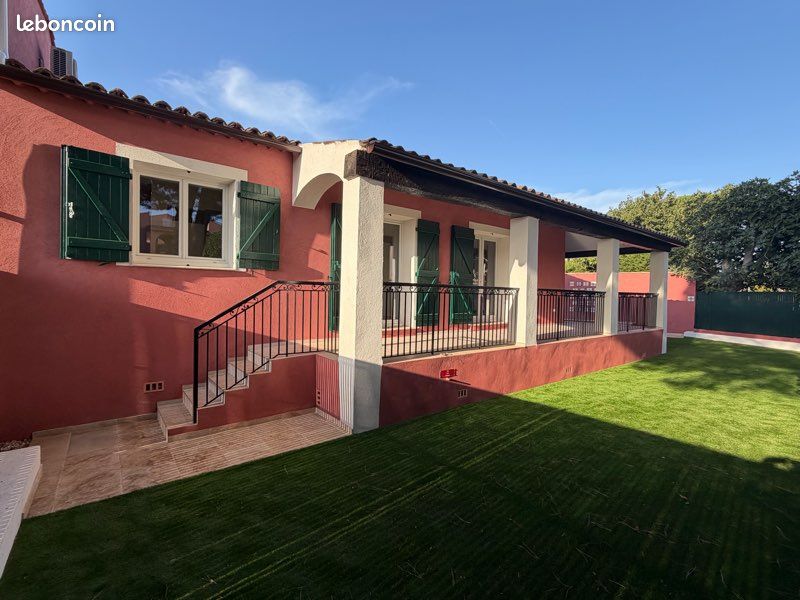 Maison 5 pièces 117 m² · à Fréjus · 117 m² · 2 600 €/mois