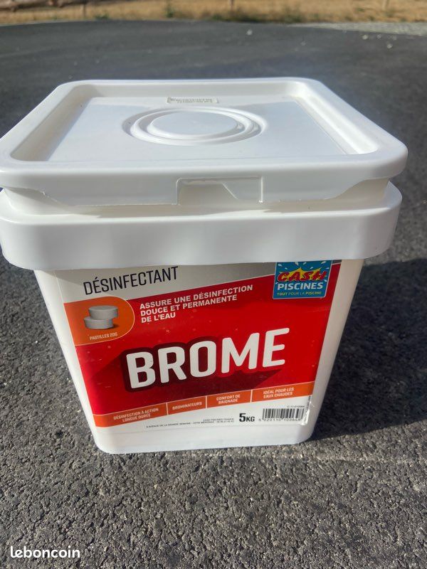 Brome piscine (image 1)
