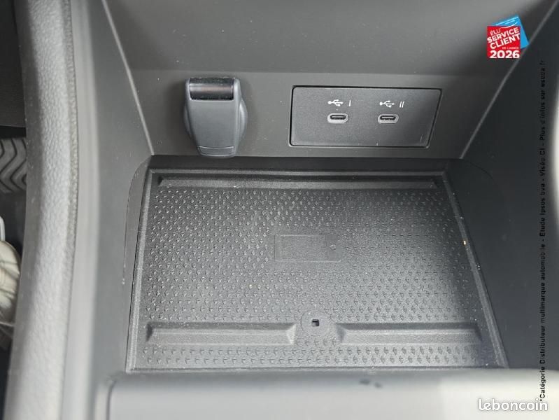 Renault Captur 1.8 E-Tech full hybrid 160ch Techno - 26 (image 22)