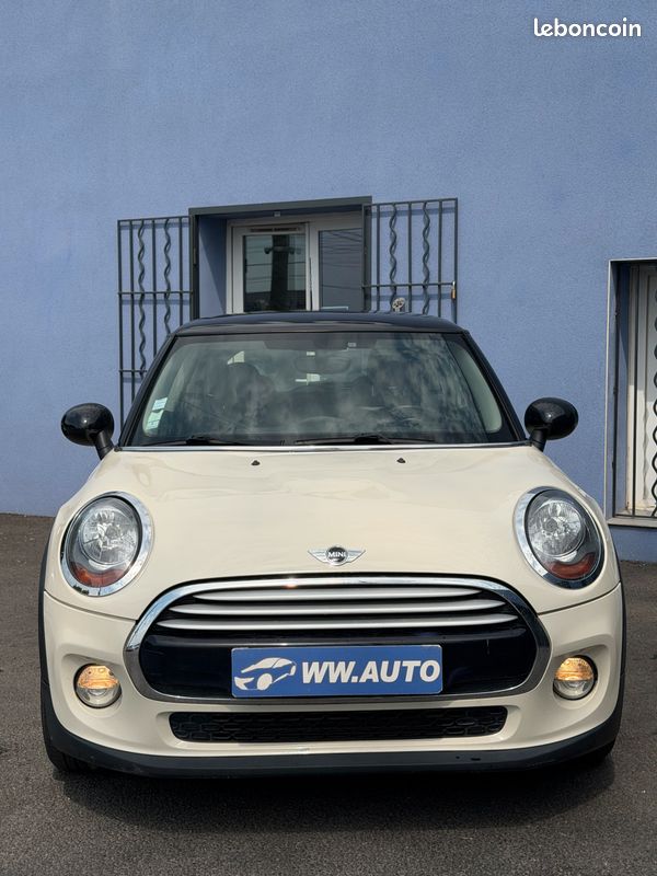 MINI Cooper 1.5 i 12V 136 cv (image 2)