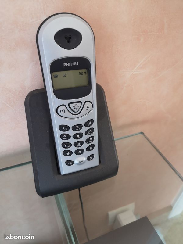 Téléphone portable 3 combinés (image 2)