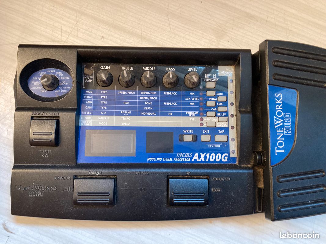 Pédalier multi-effets guitare Korg AX100G – ToneWorks (image 1)