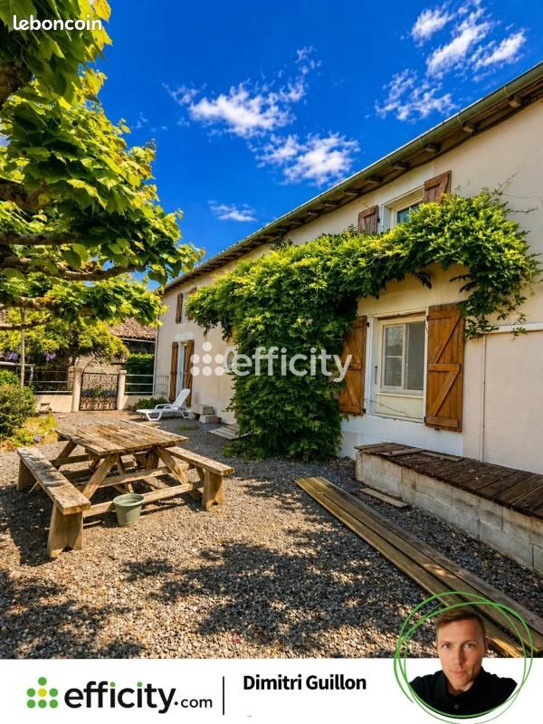 Maison 8 pièces 280 m² · à Exireuil · 280 m² · 252 000 €