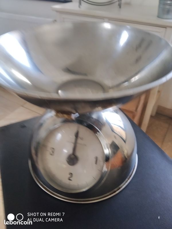 Balance De Cuisine Ancienne KUHN Vintage 10 Kg - état Fonctionnel