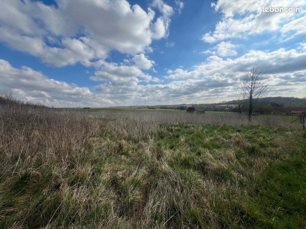Terrain 1470 m² · à Airaines · 1 470 m² · 46 000 €
