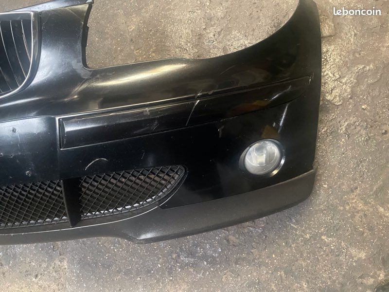 Grille Pare-choc Avant Centrale BMW Série 1 E81-E87 Phase 2 2007-2012 Repiauto