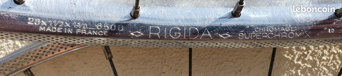 Roues Rigida Chronolus 650B – Jantes Papillons – Roue Avant – Vélo Ancien