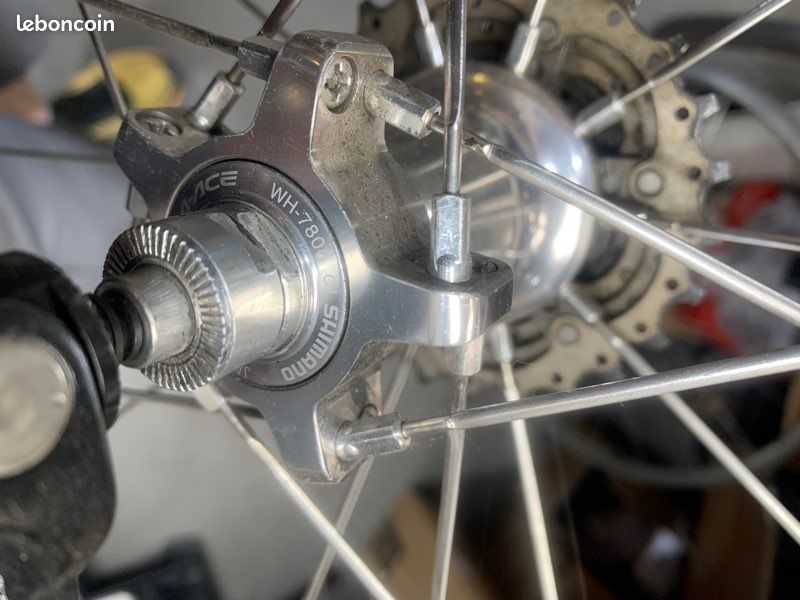 Roue arrière WH-7800 DURA-ACE (image 2)
