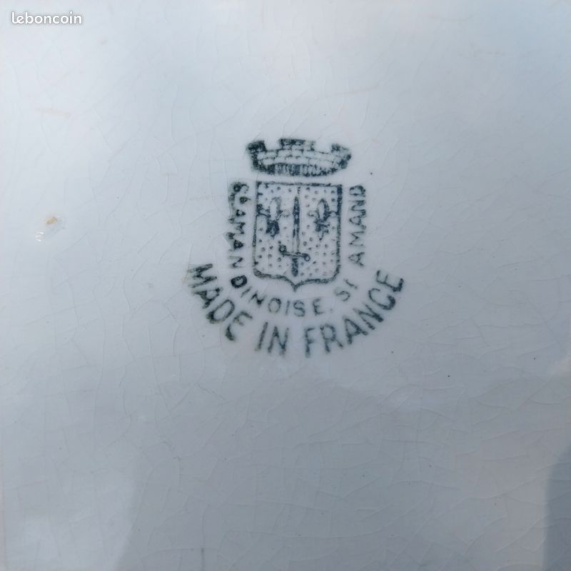 Très joli Contenant ancien en porcelaine (image 6)