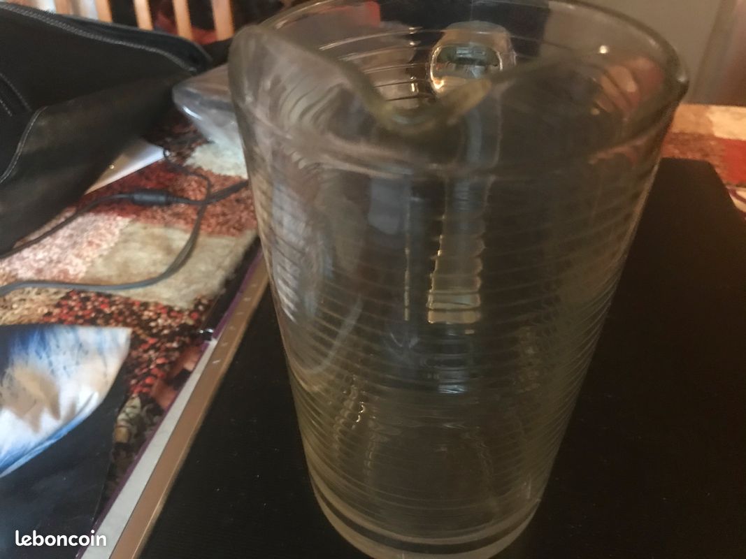 Carafe à eau vintage (image 3)
