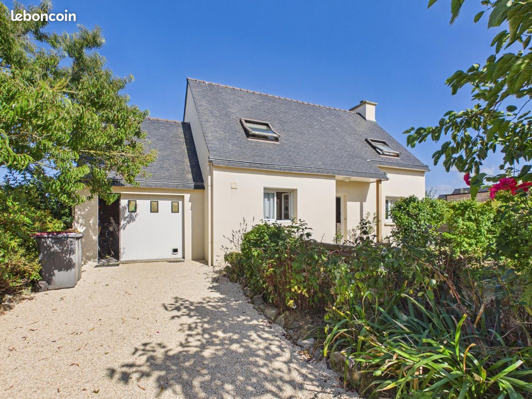 Maison 6 pièces 100 m² · à Saint-Pol-de-Léon · 100 m² · 299 300 €