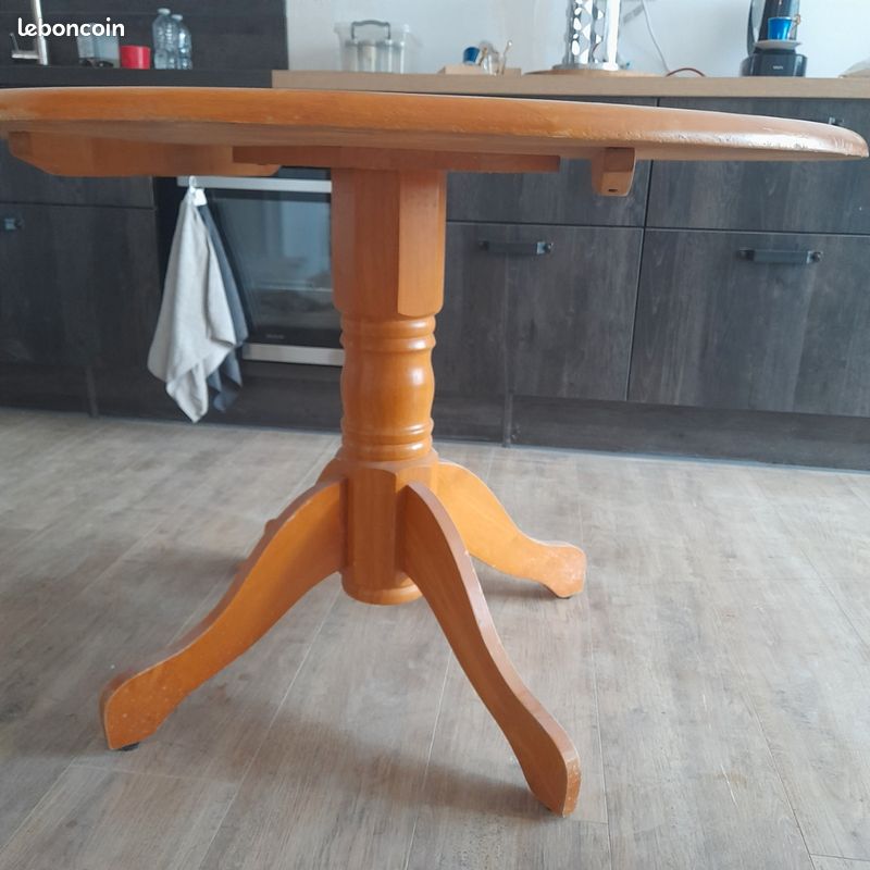 Table ronde (image 2)