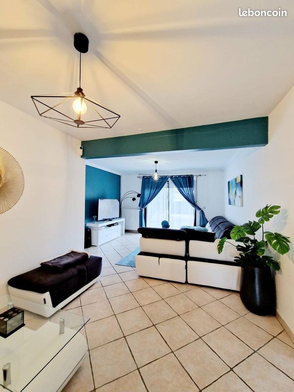 Maison 6 pièces 170 m² · à Bias · 170 m² · 350 000 €
