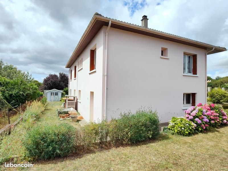 Maison 6 pièces 125 m² - Melle 79500 (image principale 12)