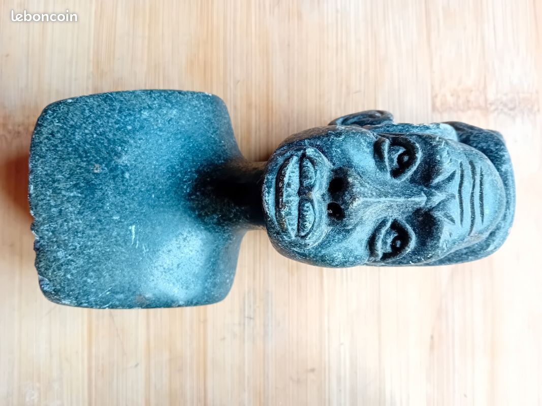 Paire Sculptures art africain tête d'homme. Négociation possible... (image 2)