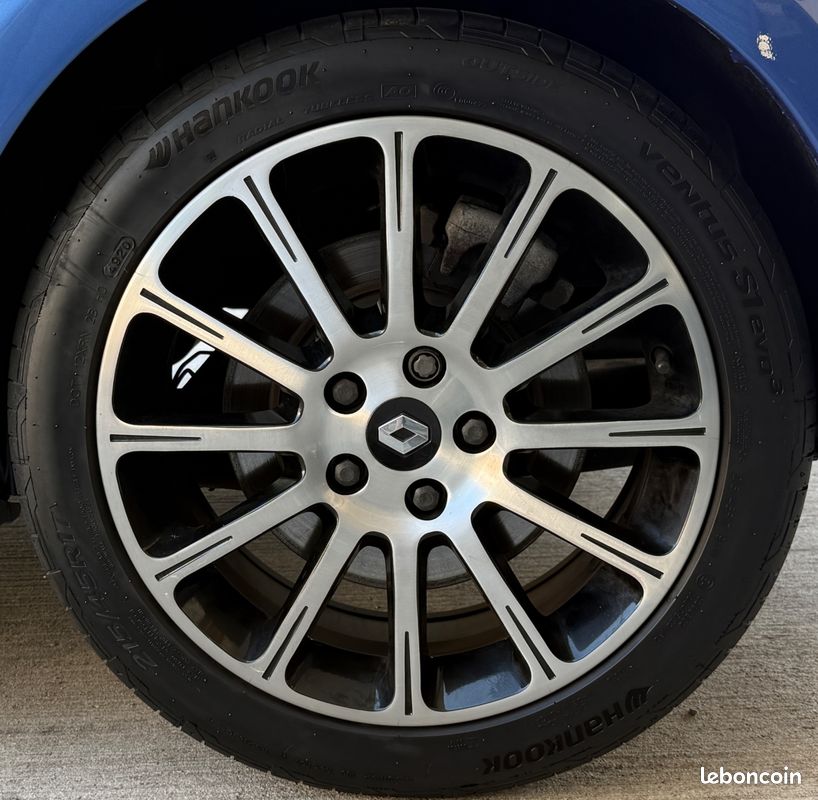 RENAULT CLIO III (2) 2.0 16V 203 RS GORDINI + 1ERE MAIN FR + FUTUR COLLECTOr (image 22)