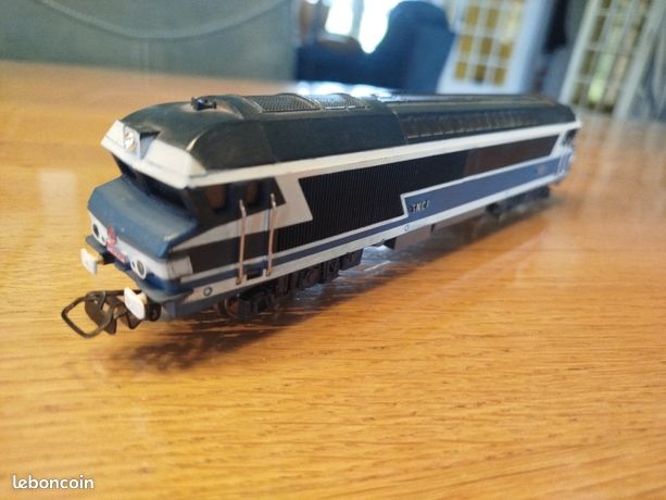 Locomotive Diesel Jouef HO CC 72001 SNCF – État Correct, Fonctionnelle, Sans Boîte