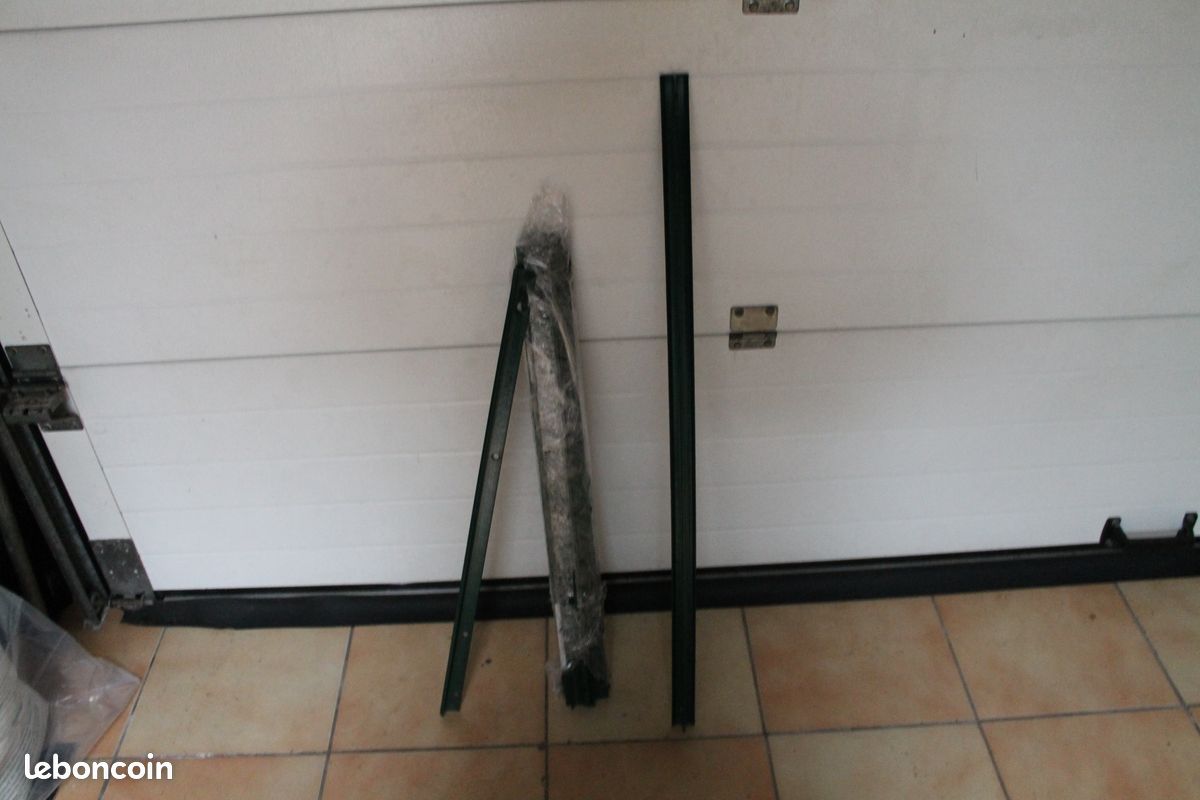 Piquets cloture (image 1)