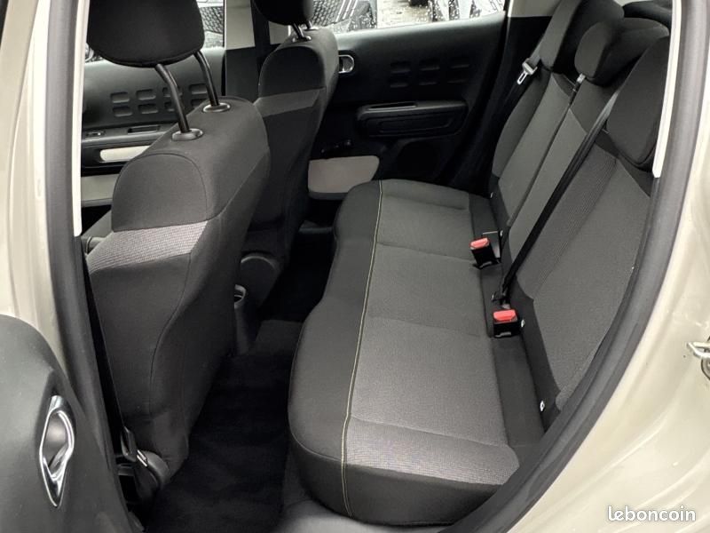 Citroen C3 1.2 PureTech 83 S&S Feel (image 6)