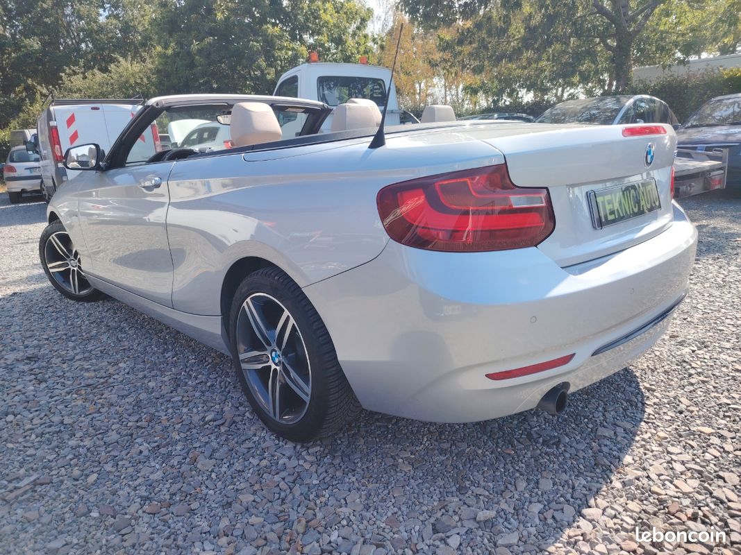 BMW 220i Cabriolet Sport (image 5)