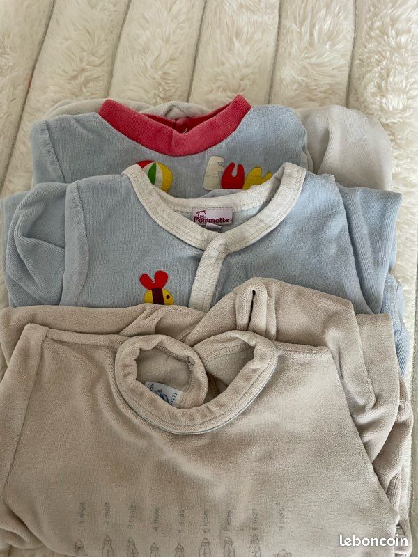Lot des vêtements garçon 12 mois (image 7)