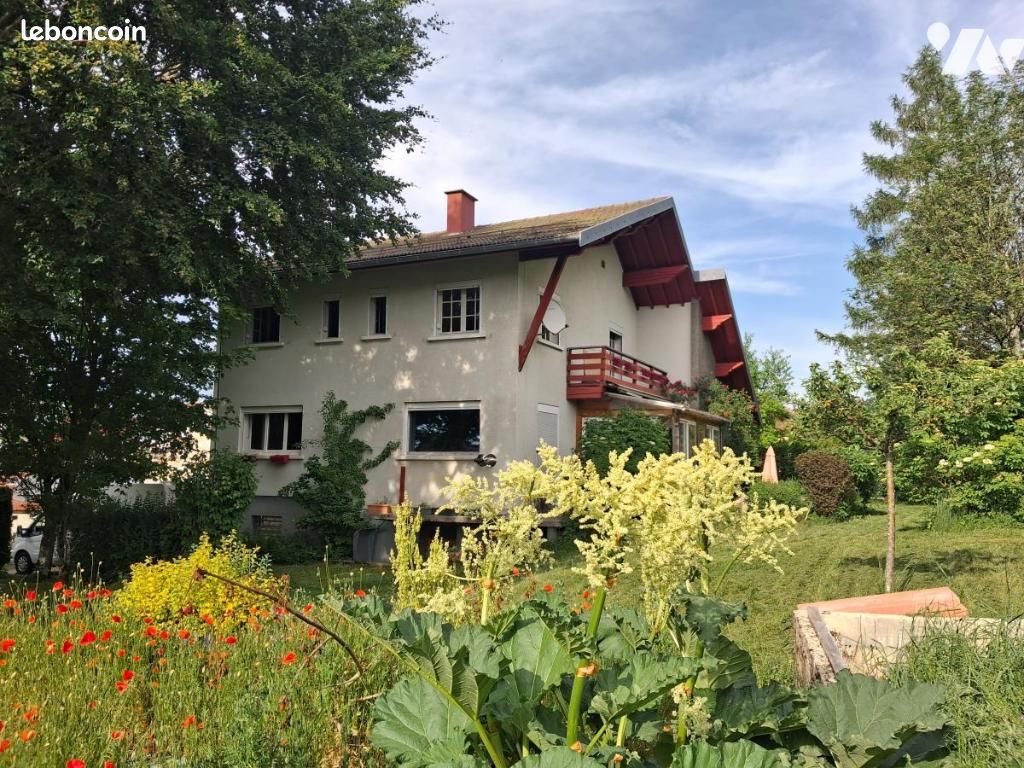 Maison 8 pièces 176 m² · à Granges-Narboz · 176 m² · 399 000 €