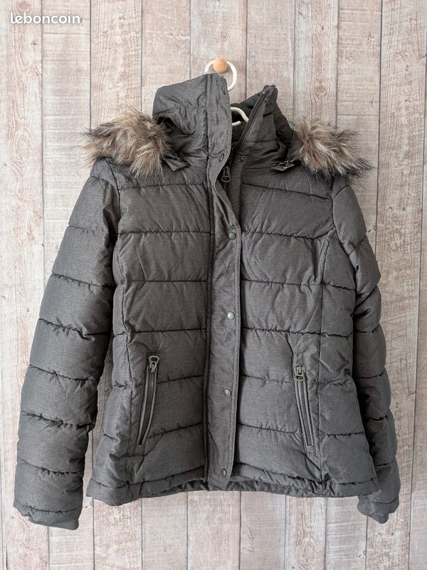 Veste doudoune pour femme parfaitement taillée chez C&A