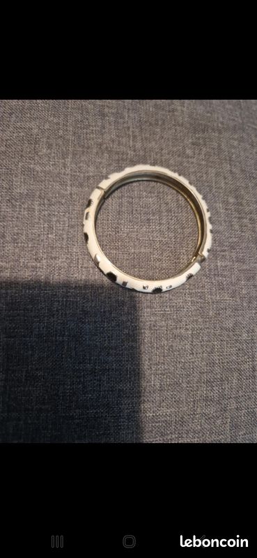 Bracelet rétro (image 1)