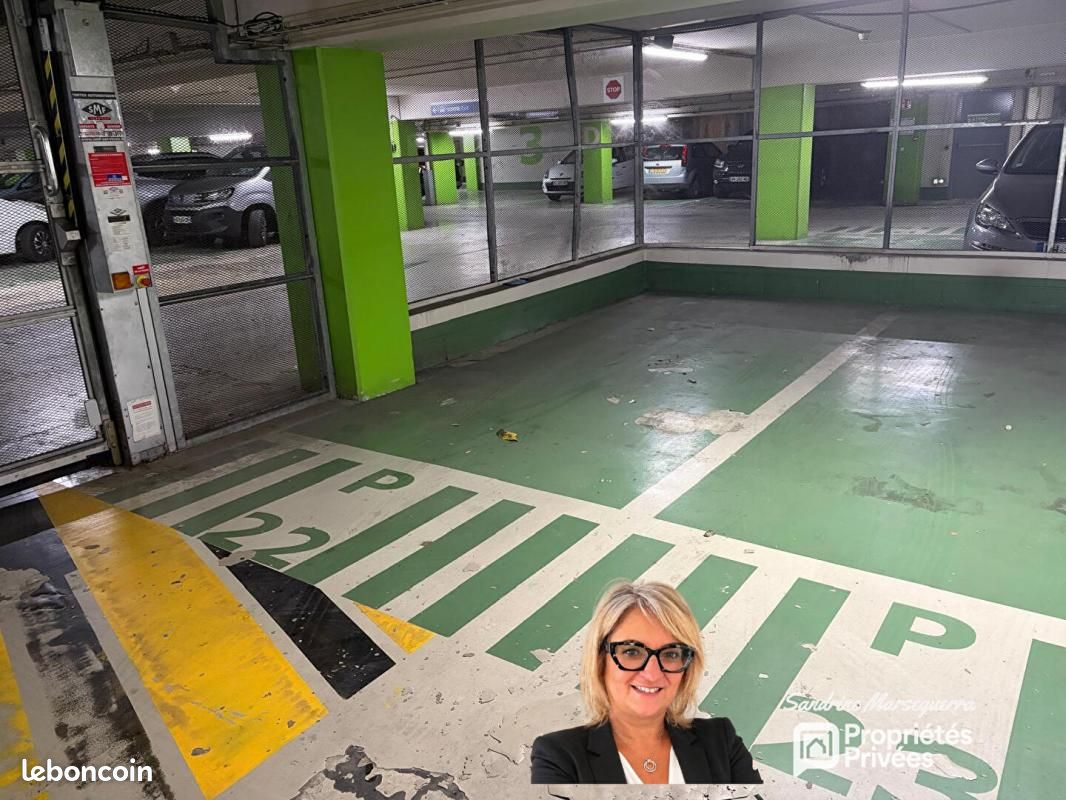 Parking Valenciennes · 19 000 €