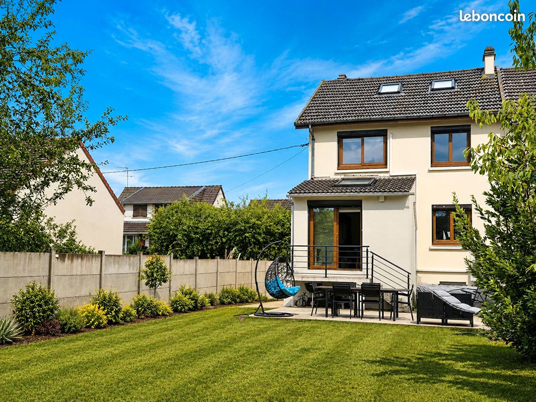 Maison 5 pièces 92 m² · à Trappes · 92 m² · 367 500 €